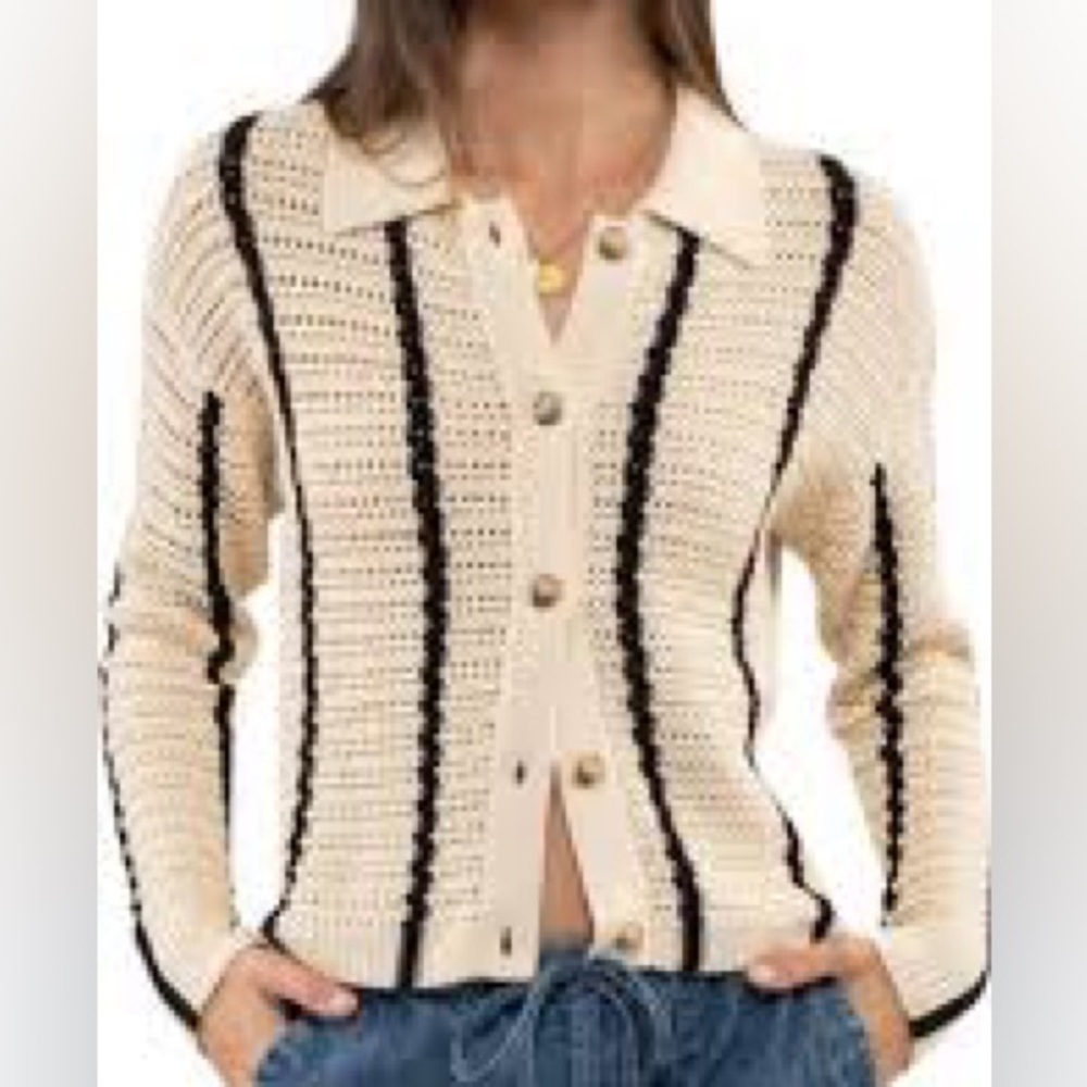 Blu Pepper Beige black striped sweater, size L NWOT